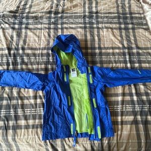 Boys 3T north face rain jacket